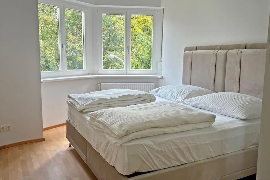 Traum Villa Mit Weingartenblick! Vienna Austria